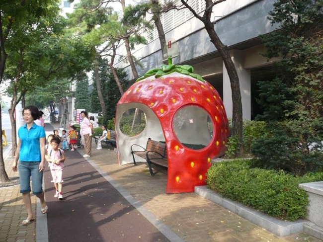 这些候车亭韵味十足风格迥异